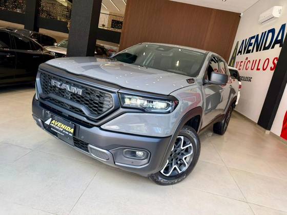 RAM RAMPAGE 2.0 TURBO DIESEL REBEL 4X4 AUTOMÁTICO